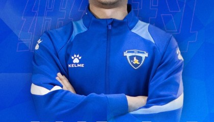 官宣｜南京城市足球俱乐部与胡靖航完成续约